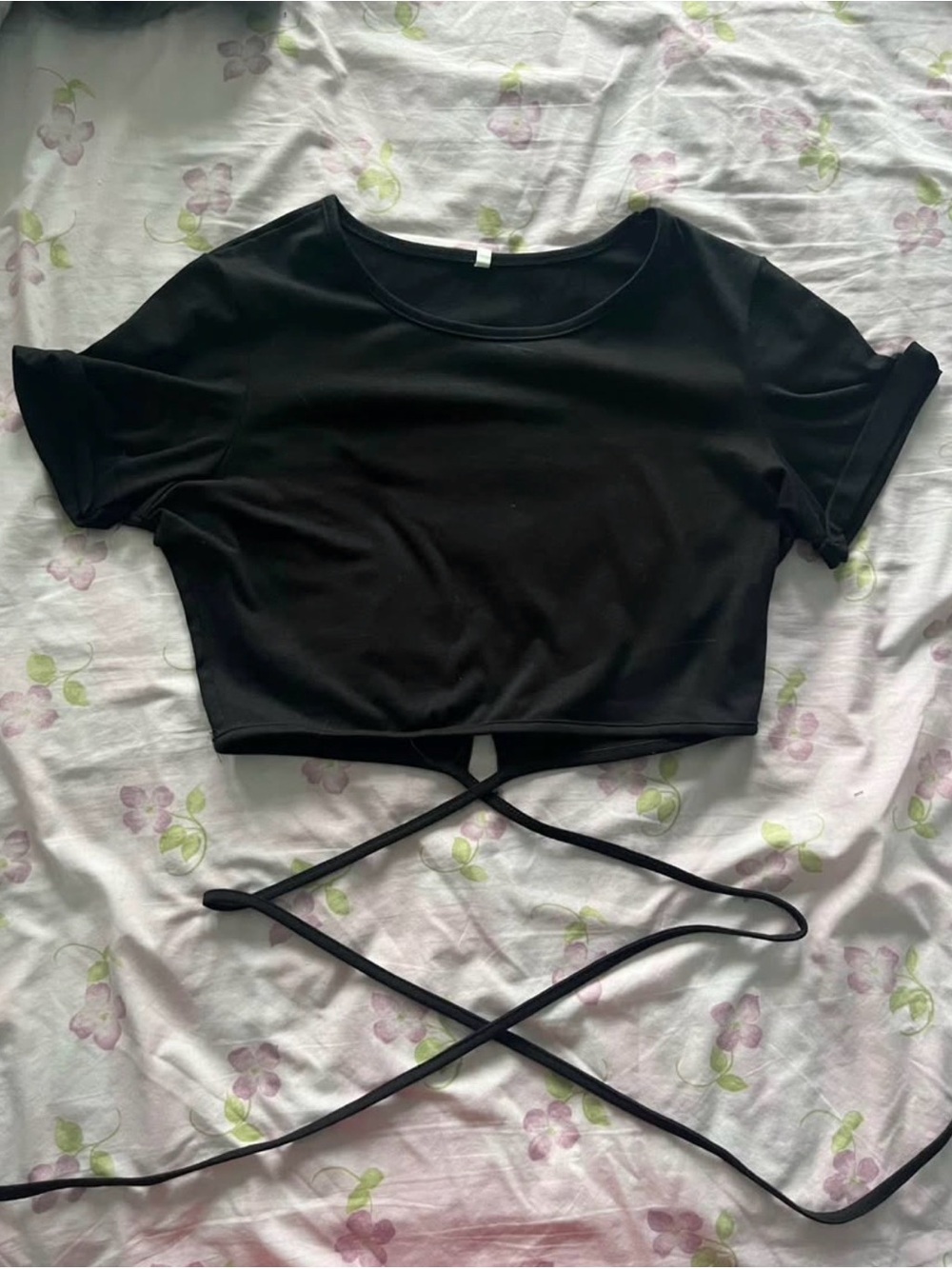 Black Women’s Crisscross Wrap Crop Top